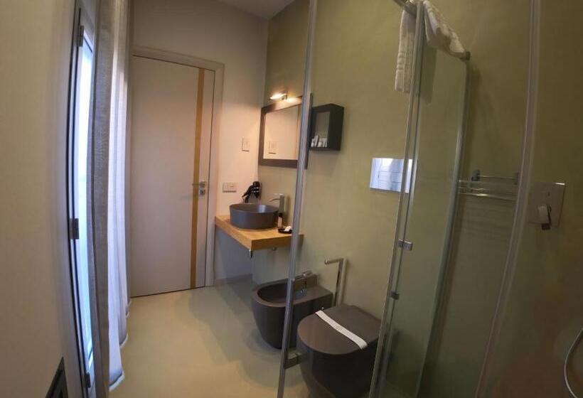 Студия Deluxe, Atenea Palace Rooms