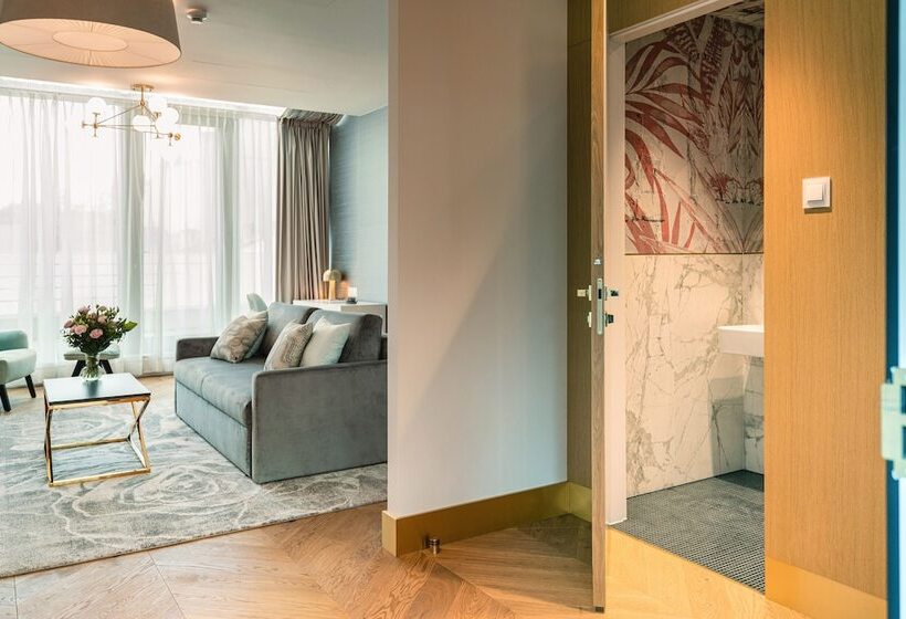 Люкс Повышенной Комфортности, Ferreus Modern Art Deco