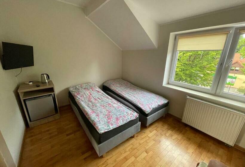 Quarto Estandar, Pokoje Gościnne Estera