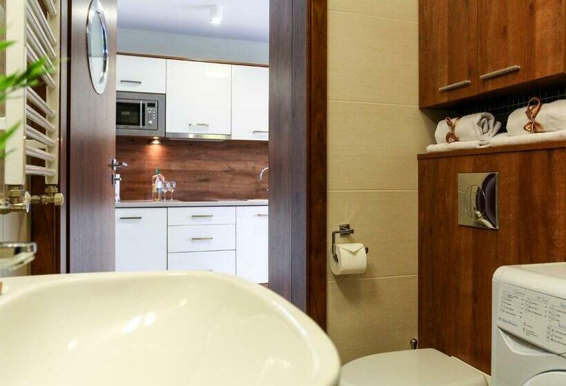 Апартаменты 1 Спальня, Apartamenty W Marina Jastrzä™bia Gã³ra