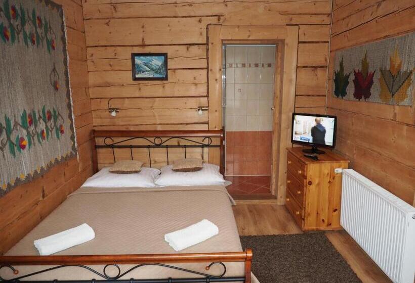 Quarto Estandar, Koci Zamek