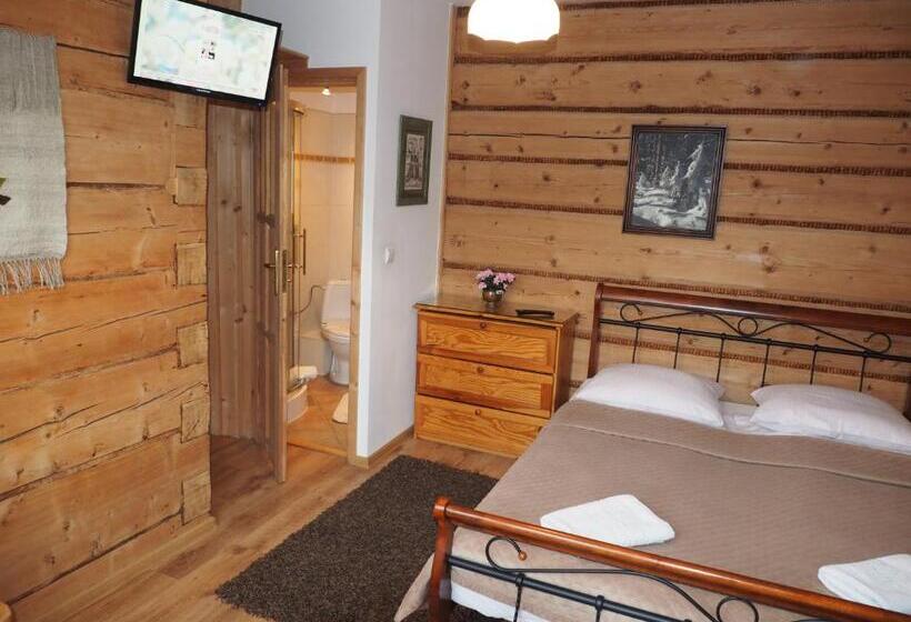 Quarto Estandar, Koci Zamek
