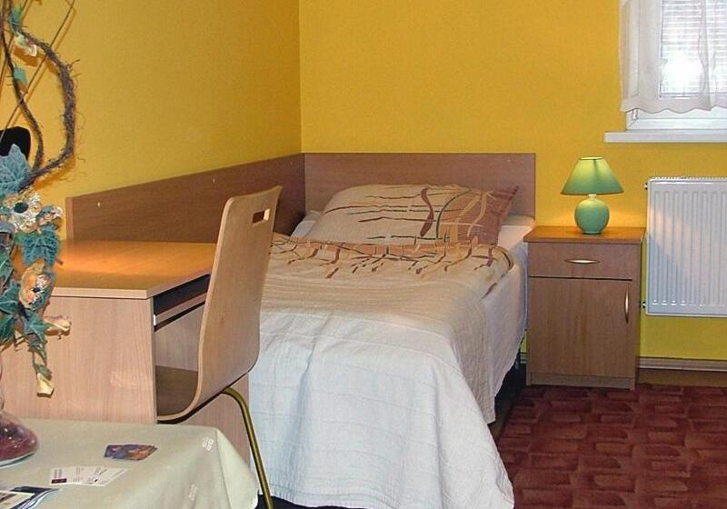 Quarto Estandar Individual, Dom Gościnny Pod Brzozami