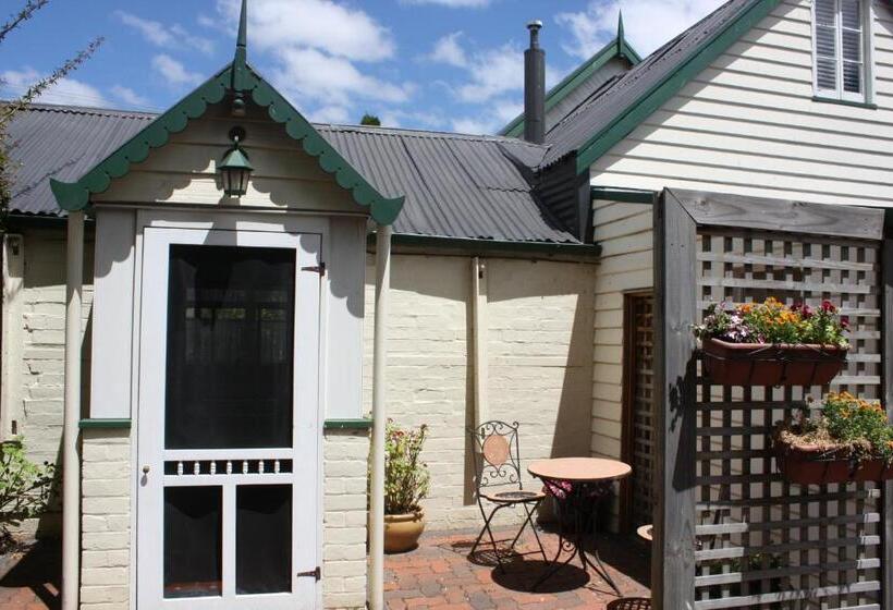 1间卧室的房子, Westbury Gingerbread Cottages