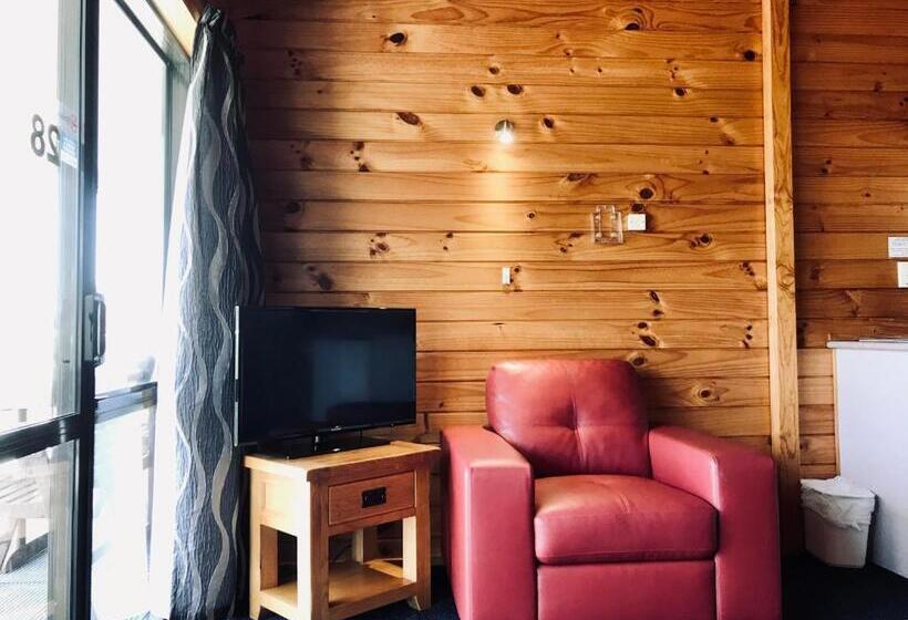 침실 1개 아파트, Bounty Motel