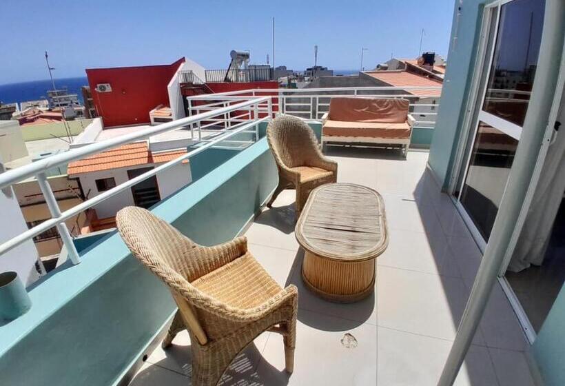 اتاق استاندارد با بالکن, Praia Guest House