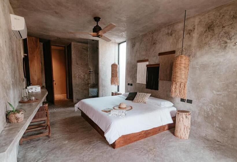 Quarto Estandar com Sacada, Dos Mares Barefoot