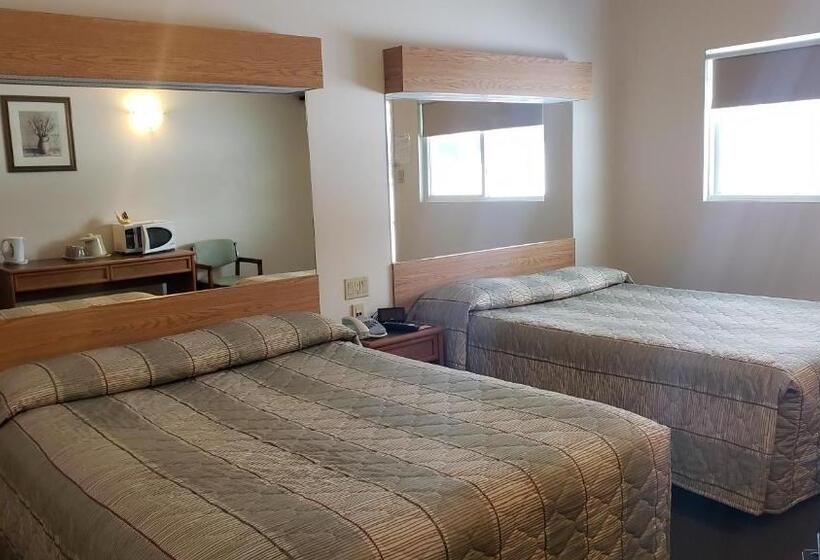 Номер Deluxe, Calabogie Motor Inn