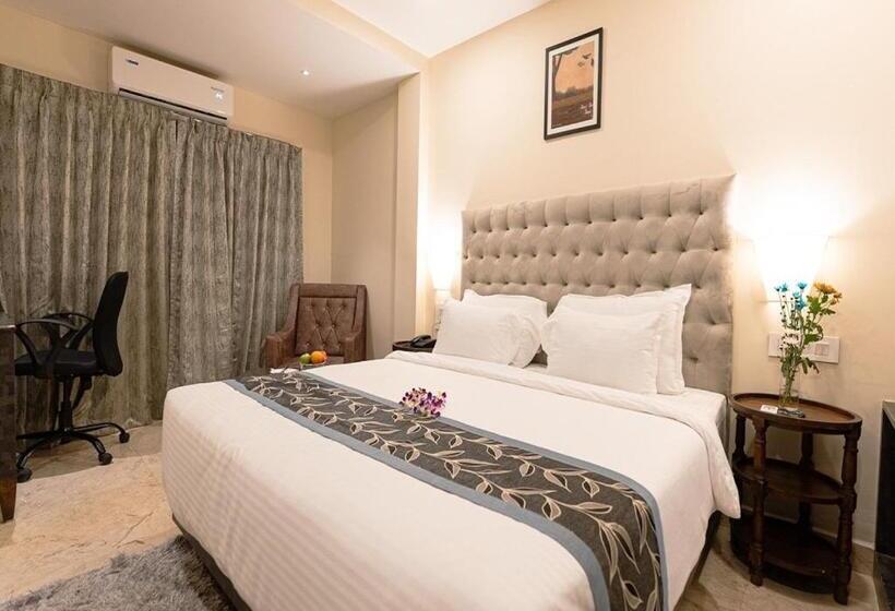 Номер Deluxe Вид на Бассейн, The Verda De Miranda Resort Morjim North Goa