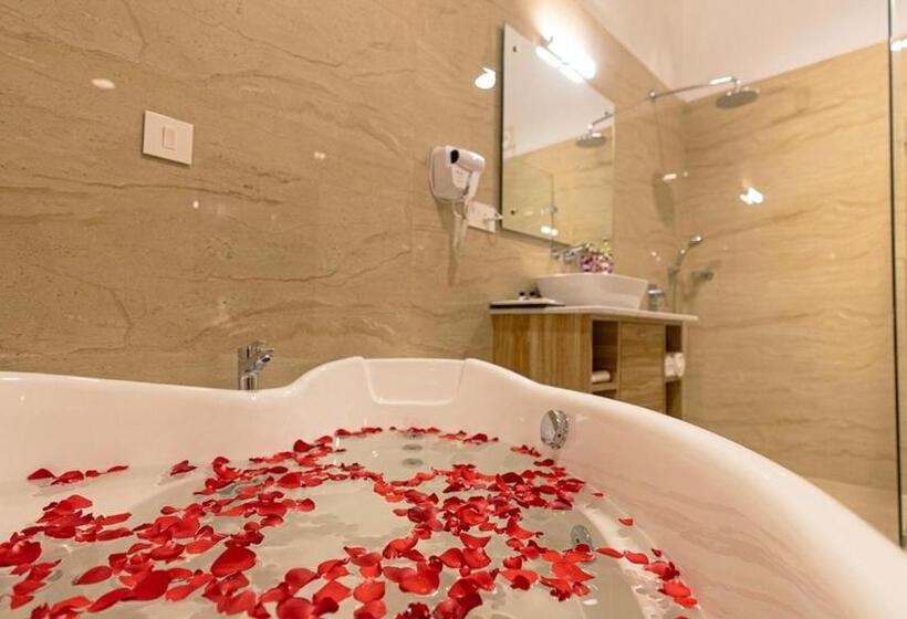 Premium Kamer, The Verda De Miranda Resort Morjim North Goa