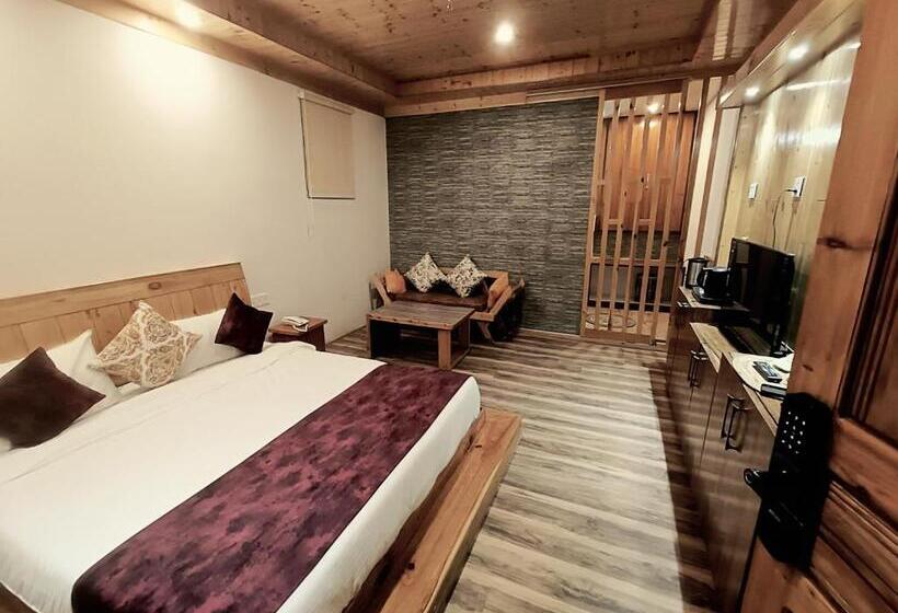 디럭스 룸, Trimounts  A Boutique Hotel In Tirthan Valley