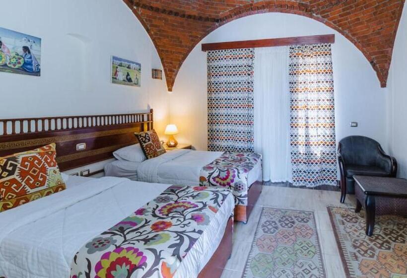 اتاق استاندارد اینتریور, Beach Safari Nubian Resort