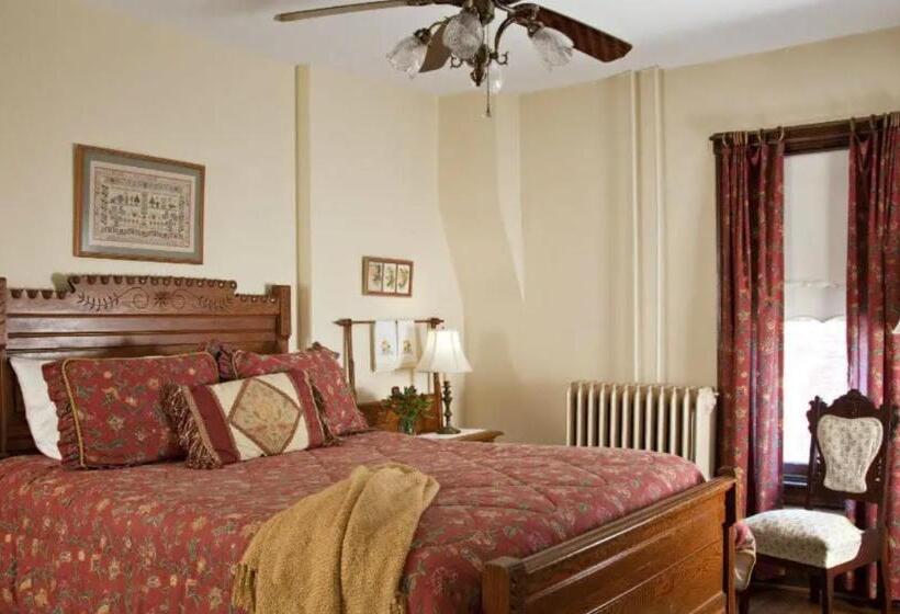 家庭套房, Brickhouse Inn B&b