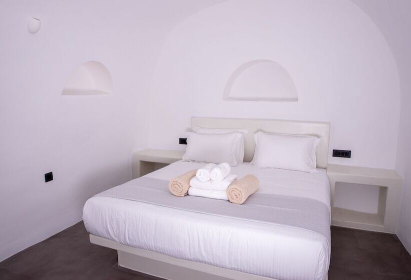 Suite, White Cave Villas