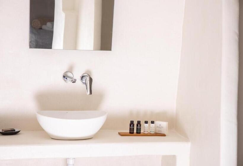 Suite, White Cave Villas