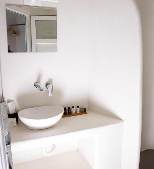 Suite Supérieure Vue Mer, White Cave Villas