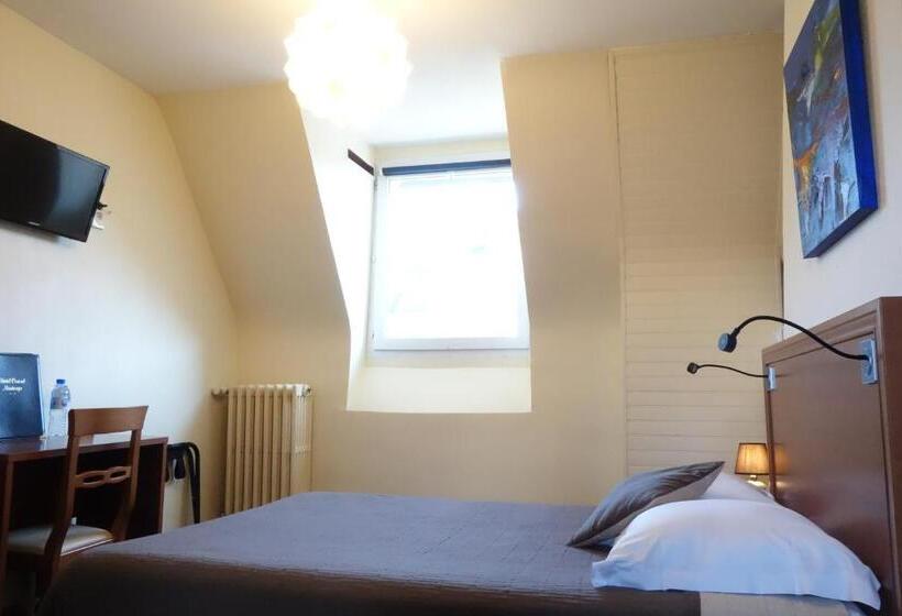 Номер Стандарт, Logis Hôtel Central