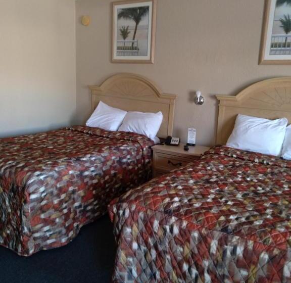 Апартаменты Deluxe 2 Спальни, Budget Lodge Mount Dora