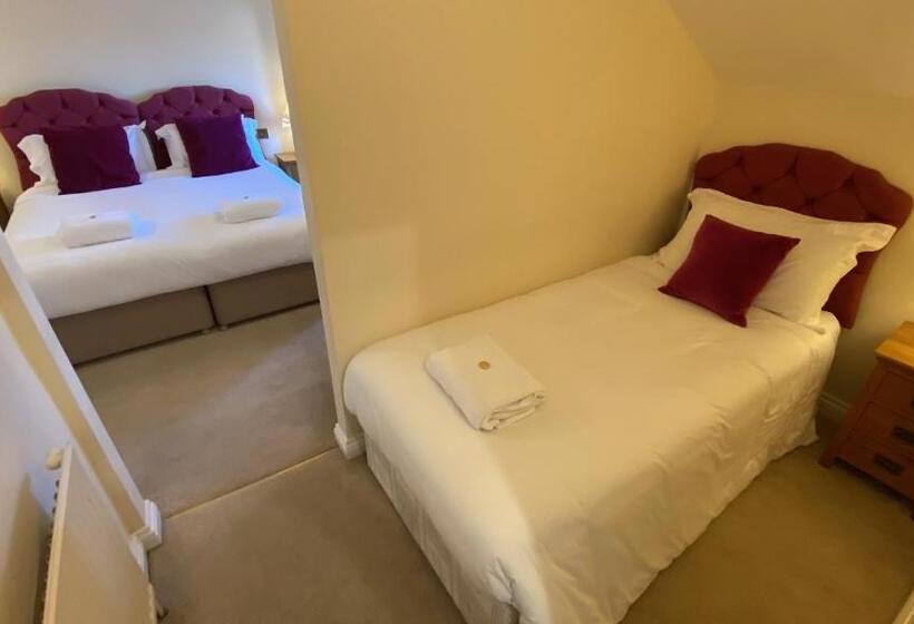 غرفة ديلوكس عائلية, 23 St Mary's