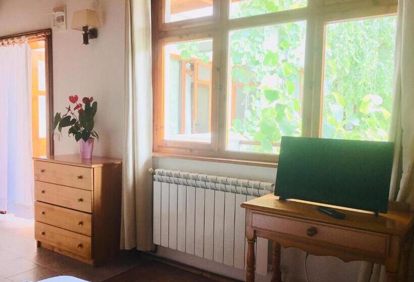 标准工作室, Guest House Barbov