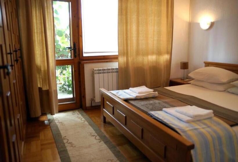 带1个卧室的公寓, Guest House Barbov