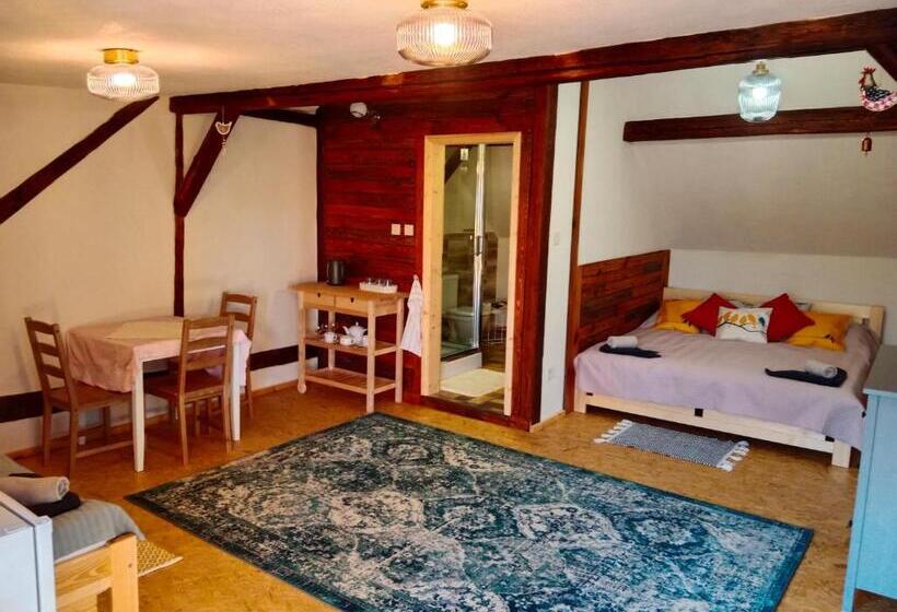 Семейный Номер, Srdečná   Rodinný Penzion A Restaurace