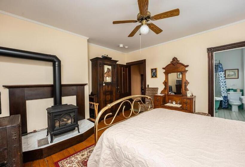 Номер Deluxe, The Inn At The Oaks