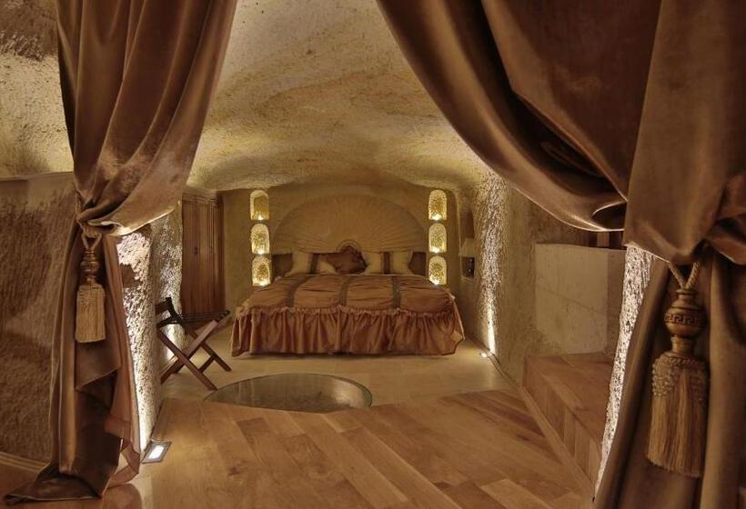Королевский Люкс, Golden Cave Suites