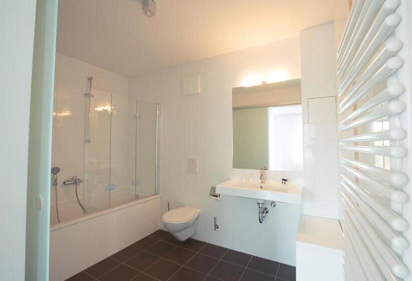 آپارتمان سوپریور 1 خوابه, Adapt Apartments Berlin  Adlershof