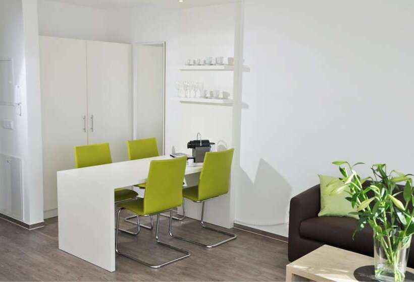 آپارتمان سوپریور 1 خوابه, Adapt Apartments Berlin  Adlershof
