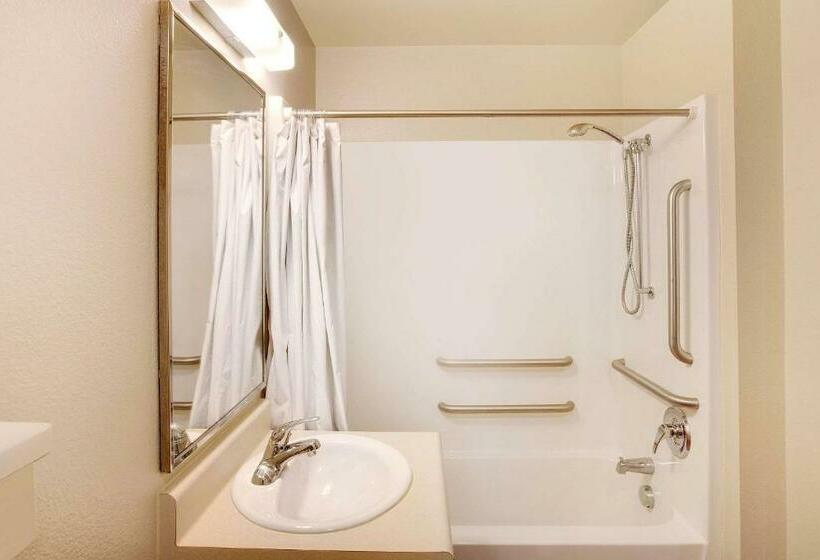 Номер Стандарт Адаптированный для Инвалидов, Woodspring Suites Knoxville Airport