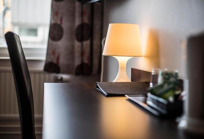 Номер Стандарт, First Hotel Solna