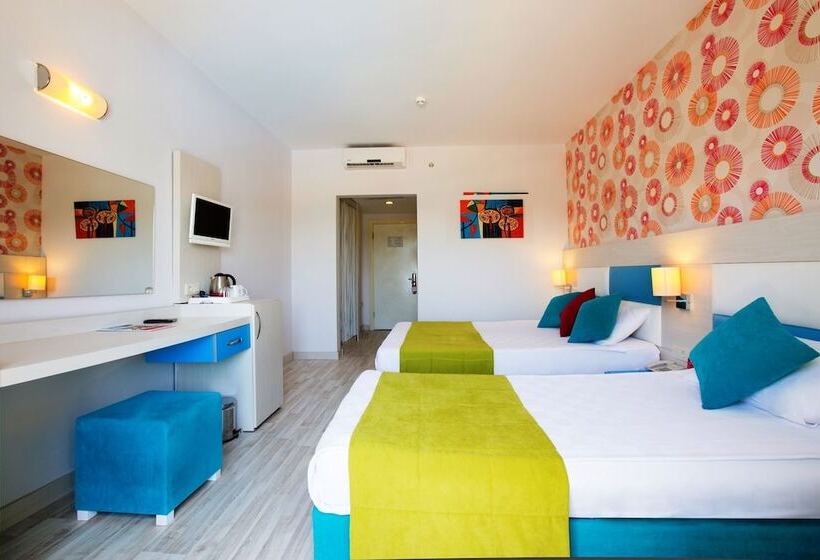 Номер Стандарт, Ramada Resort Side