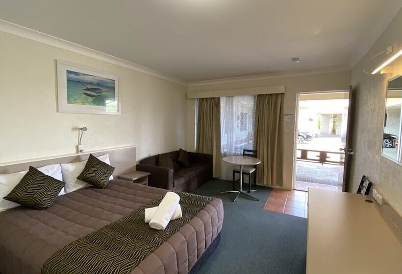 디럭스 룸, Sapphire City Motor Inn