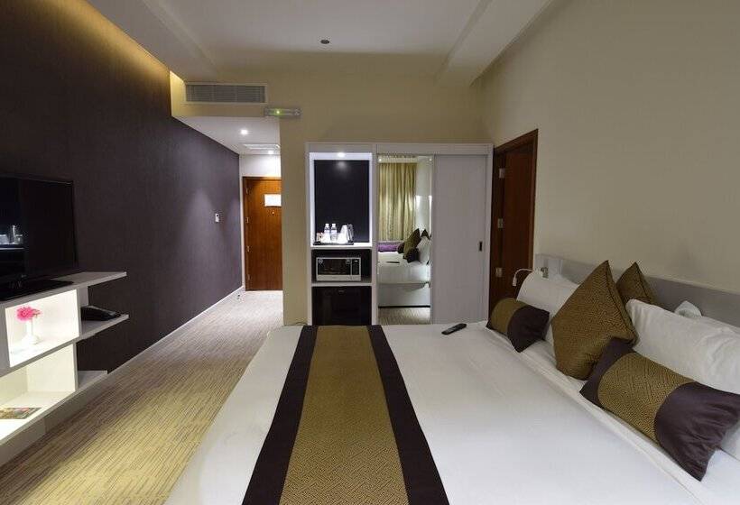 Президентский Люкс, Novotel Suites Riyadh Centre