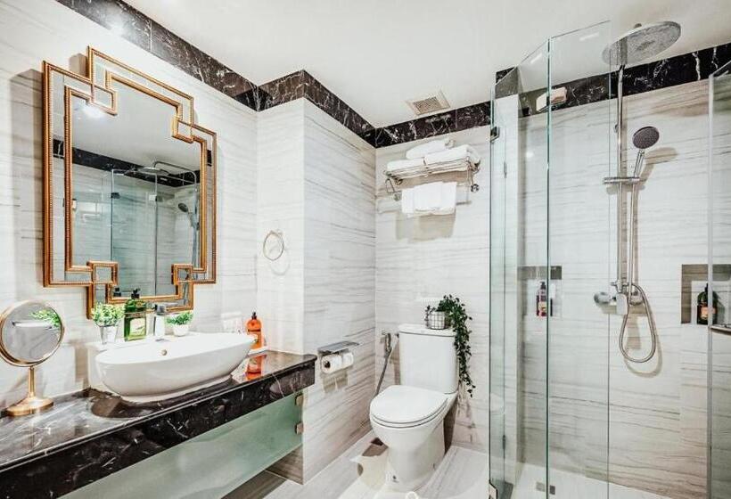 اتاق لوکس, Vince Hotel Pratunam