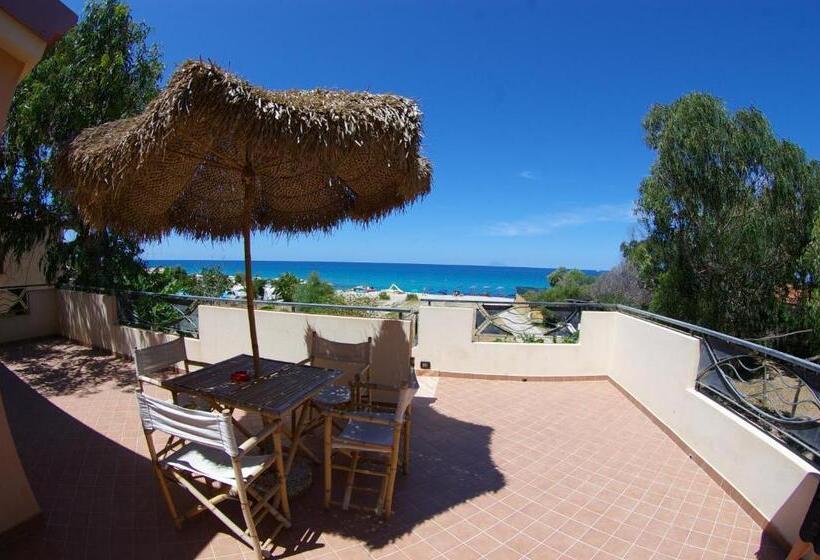 2 Bedroom Apartment with Terrace, Solemare Club Village