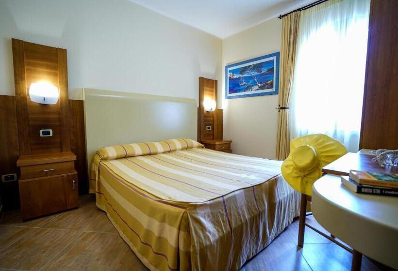 Апартаменты 2 Спальни, Solemare Club Village