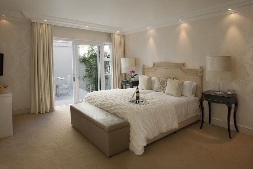 اتاق استاندارد, The Clarendon Bantry Bay