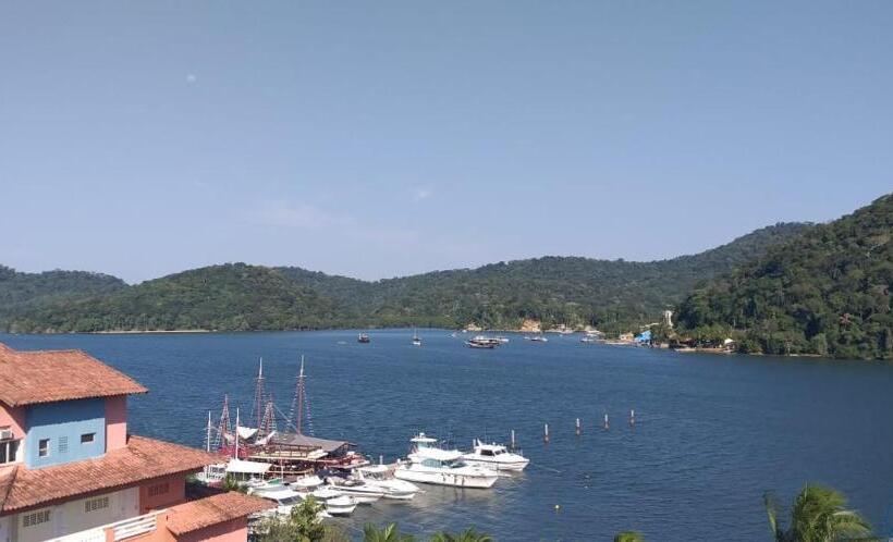 Номер Deluxe Вид на Море с Балконом, Porto Marina Mont Blanc Itacuruçá