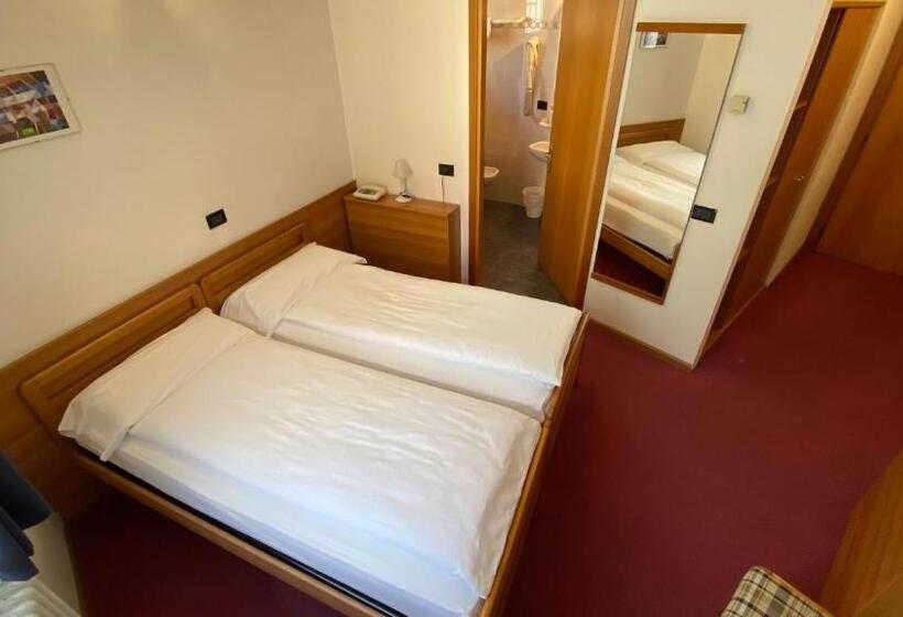 Quarto Economy, Alberello