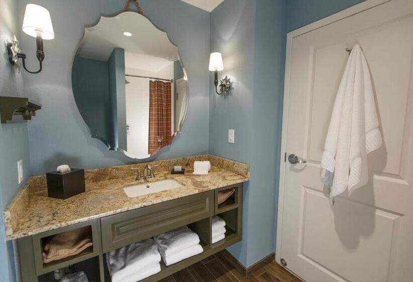 Стандартный Номер Кровать Кинг, Dollywood's Dreammore Resort And Spa
