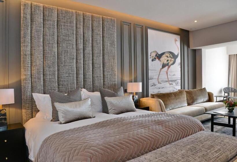 Люкс Вид на Город, Apogee Boutique Hotel & Spa