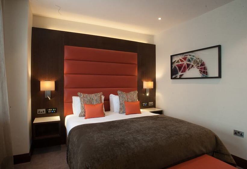 Superior Oda, St George S Hotel   Wembley
