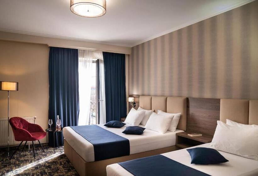 디럭스 트리플 룸, Imperio Hotel Cernavoda