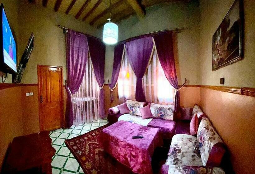 جناح مطلّ علي الحديقة, Kasbah Dounia