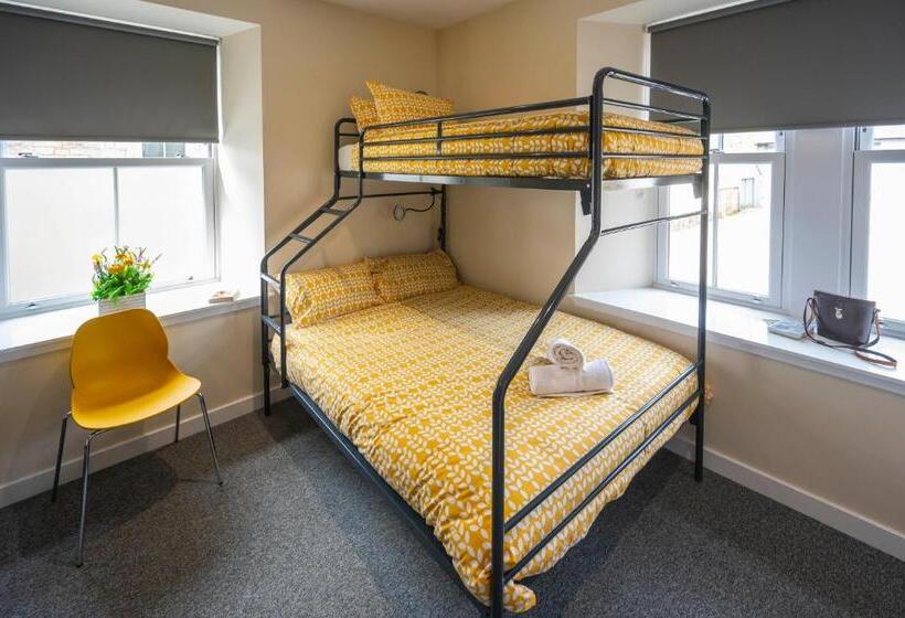 Дом 3 Спальни, Newcastleton Bunkhouse
