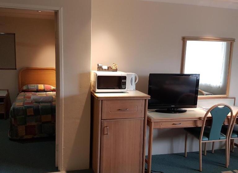 수피리어 패밀리 룸, Chelsea Motor Inn