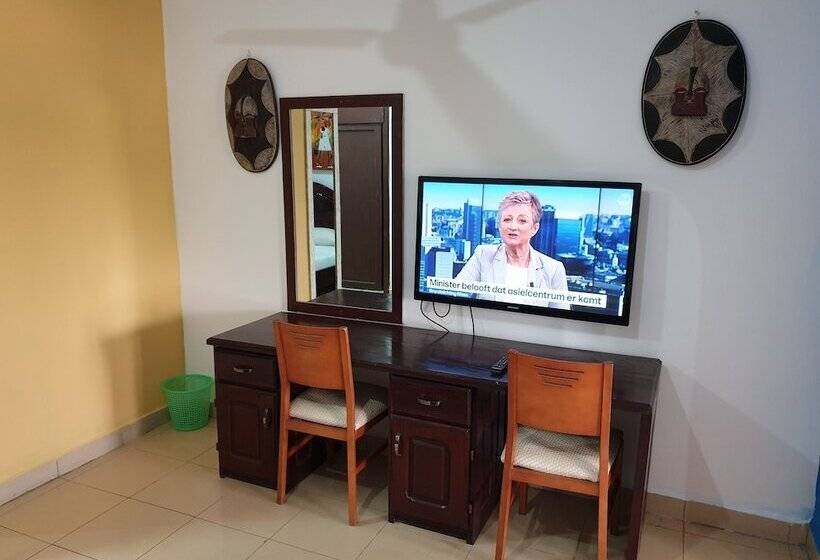 سوییت لوکس, Djeliba Resort
