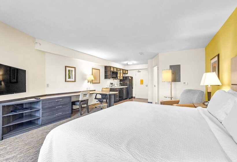 Студия Стандарт, Candlewood Suites Erie, An Ihg
